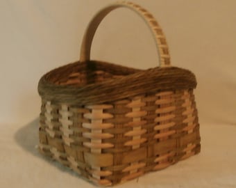 Basket Weaving Kit: 8" Cottage Basket