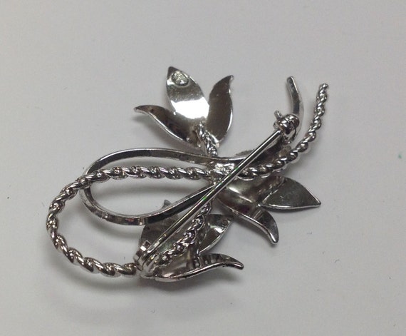 Vintage signed V. O. Sterling Three Leaf Pin - image 2