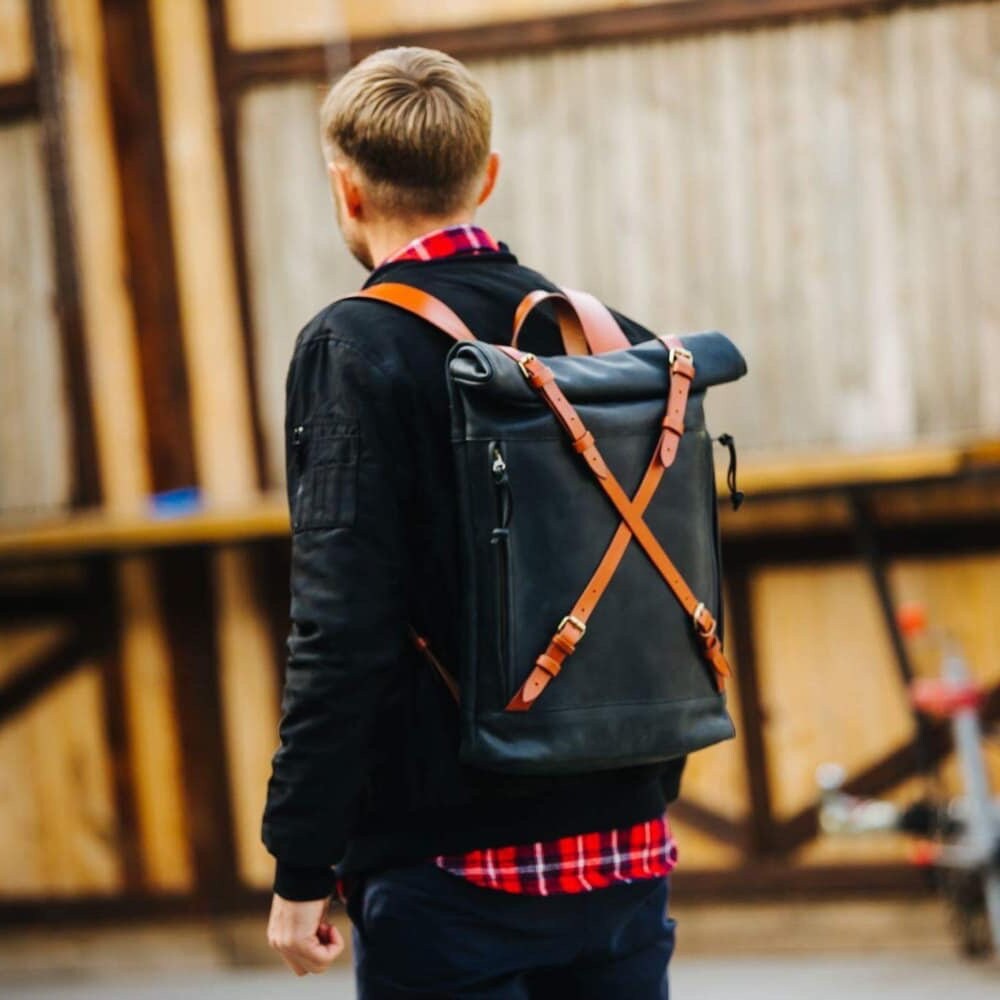 black leather rolltop backpack Berliner Bags Harlem Rucksack, Size: One Size, Schwarz 25 inches (63 cm)Width Limited | Handmade Rolltop Leather