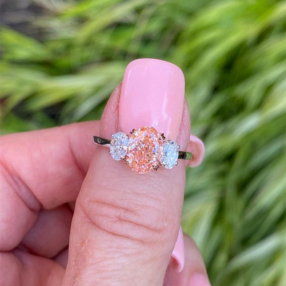 IGI Certified 1.80ct Lab Grown Fancy Vivid Pink Oval Diamond Ring