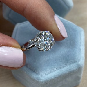 Round Cut 3.02CT F-VS1 IGI Certified Lab Grown Diamond Engagement Ring, Solitaire Diamond Ring Hidden Halo 18K White Gold, Round Cut Ring
