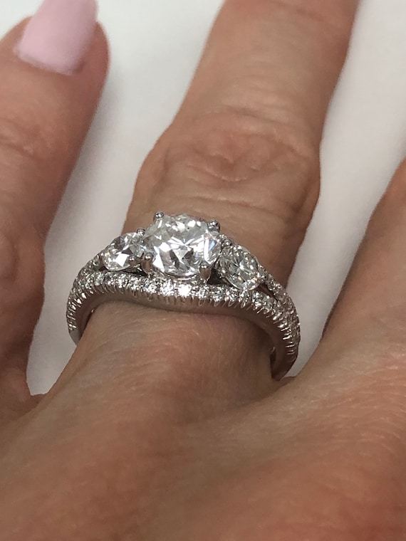 Past present future store ring 1 carat