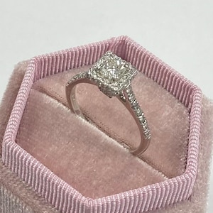 1.01Ctw Delicate 18k White Gold Radiant Cut Diamond Halo Engagement Ring
