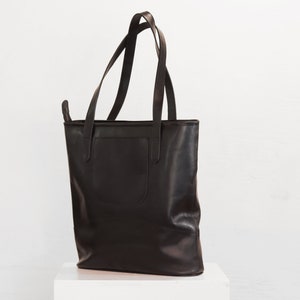Classic Leather Tote, Everyday use tote bag, Leather Shoulder Bag, Personalized leather Bag