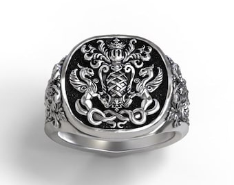 Custom coat of Arms/Family Crest Signet Ring - customizable - Sterling silver, Palladium, Gold, Platinum