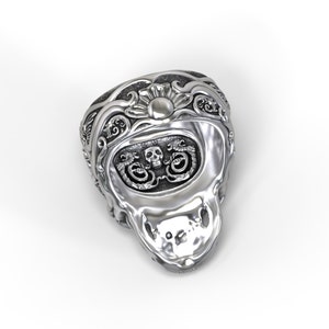 Gothic skull ring with gargoyles and a touch of fantasy image 4