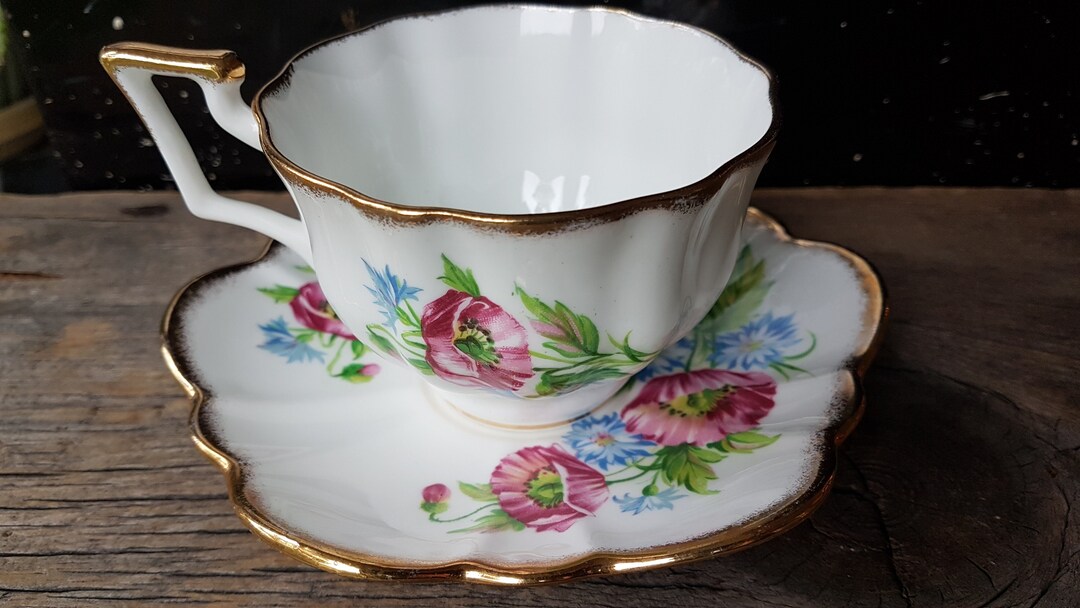 Salisbury Scalloped Tea Cup and Saucer From 1940's Etsy