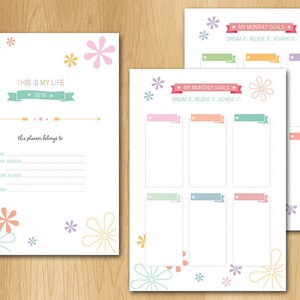 May include: A printable planner with a floral design and the text "This is my life 2016". The planner has sections for monthly goals, a place to write personal information, and a space for notes.