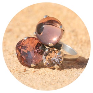 artjany Ring Swarovski crystals blush rose Cabochon mix silver