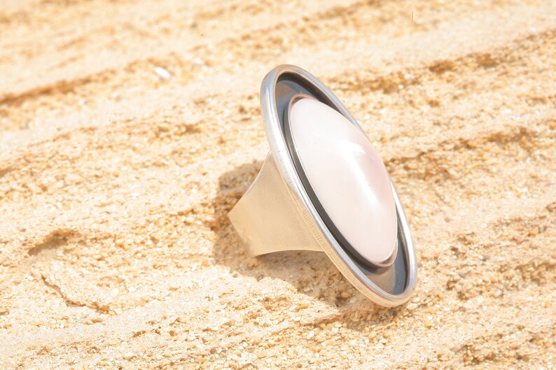 Artjany oval ring nude powder rose Silver