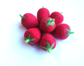 Set of 7 felt Strawberries, Needle felted fruits strawberries, Felted wool food, Play food fruits, Wool felt food , Felt pretend food fruits