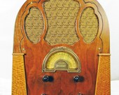 Dramatic Airline model 62-47 twin speaker cathedral radio (1933) am lw sw with mini-jack installed and BLUETOOTH AVAILABLE
