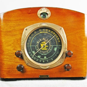 A really scarce and special radio! Pacific 37-6322 (1938) am /sw with mini-jack and FREE BLUETOOTH!