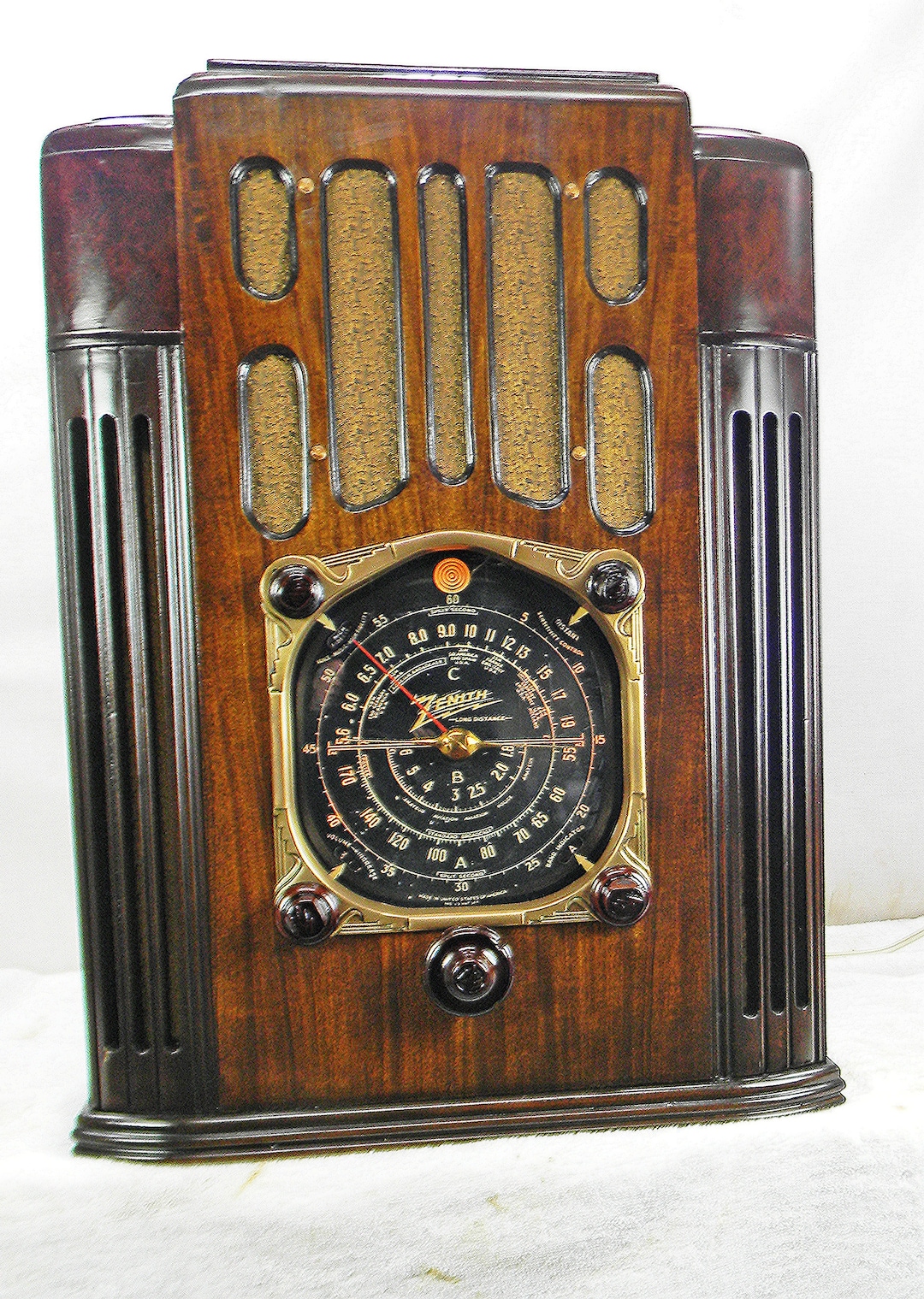 Zenith 10-S-130 Tombstone (1937) Am/shortwave Antique Radio