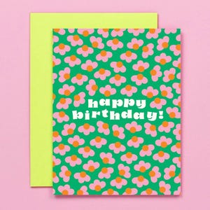 Botões de aniversário • Cartão de aniversário com padrão floral retrô • Cartão de feliz aniversário com flores alegres • Cartão de aniversário floral • por @mydarlin_bk