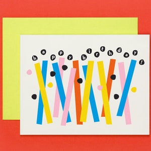 Tarjeta de cumpleaños con velas abstractas de feliz cumpleaños • por @mydarlin_bk