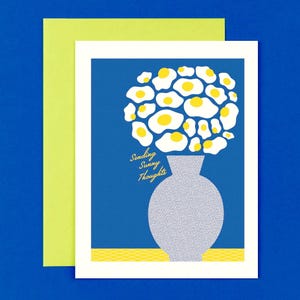 Pensées ensoleillées • Carte d'encouragement dans un vase de fleurs avec des œufs sur le plat • par @mydarlin_bk