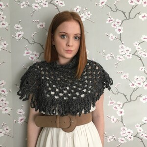 PDF crochet pattern - crochet Capelet - crochet poncho - crochet cowl - poncho pattern - Capelet pattern