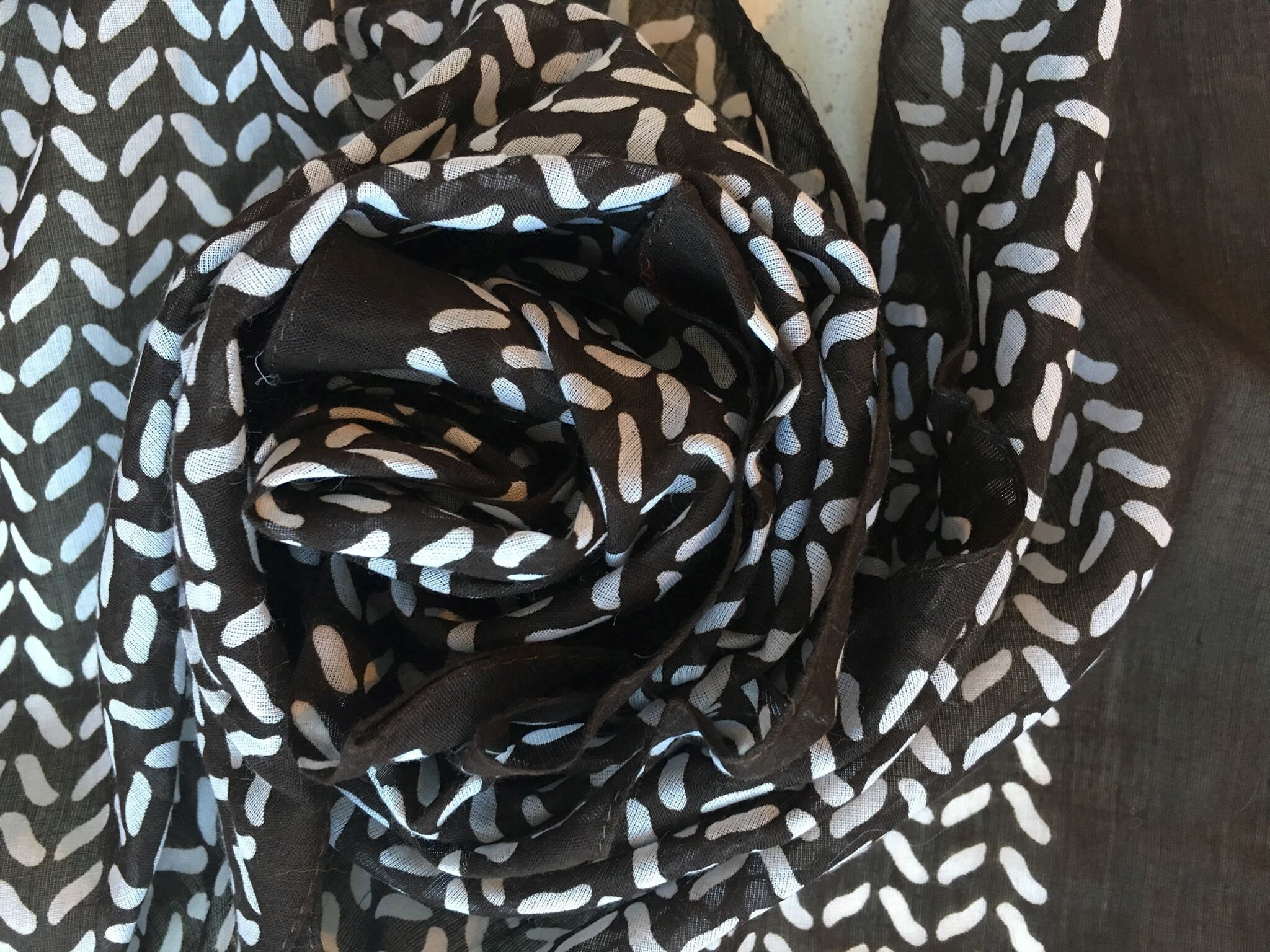 Pure 100% French Cotton Vintage Scarf With Retro Design - Unused