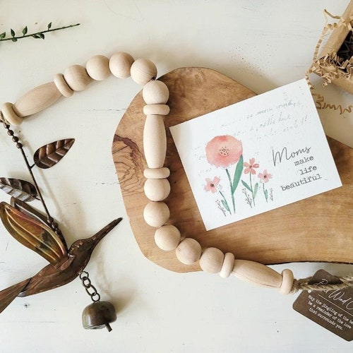 Hummingbird 30" Bell Chime Gift for Mom, Personalized Card, Mother's Day / Mom's Birthday