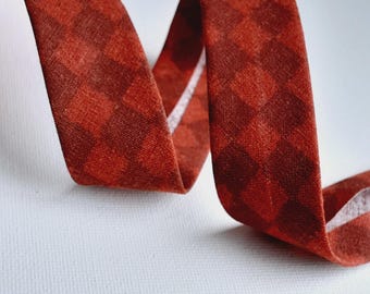 Vintage red tonal checker, 3+ yard rolls, 1/2" double fold bias tape, 1" single fold, quilt binding fabric trim, face mask, sewing supplies