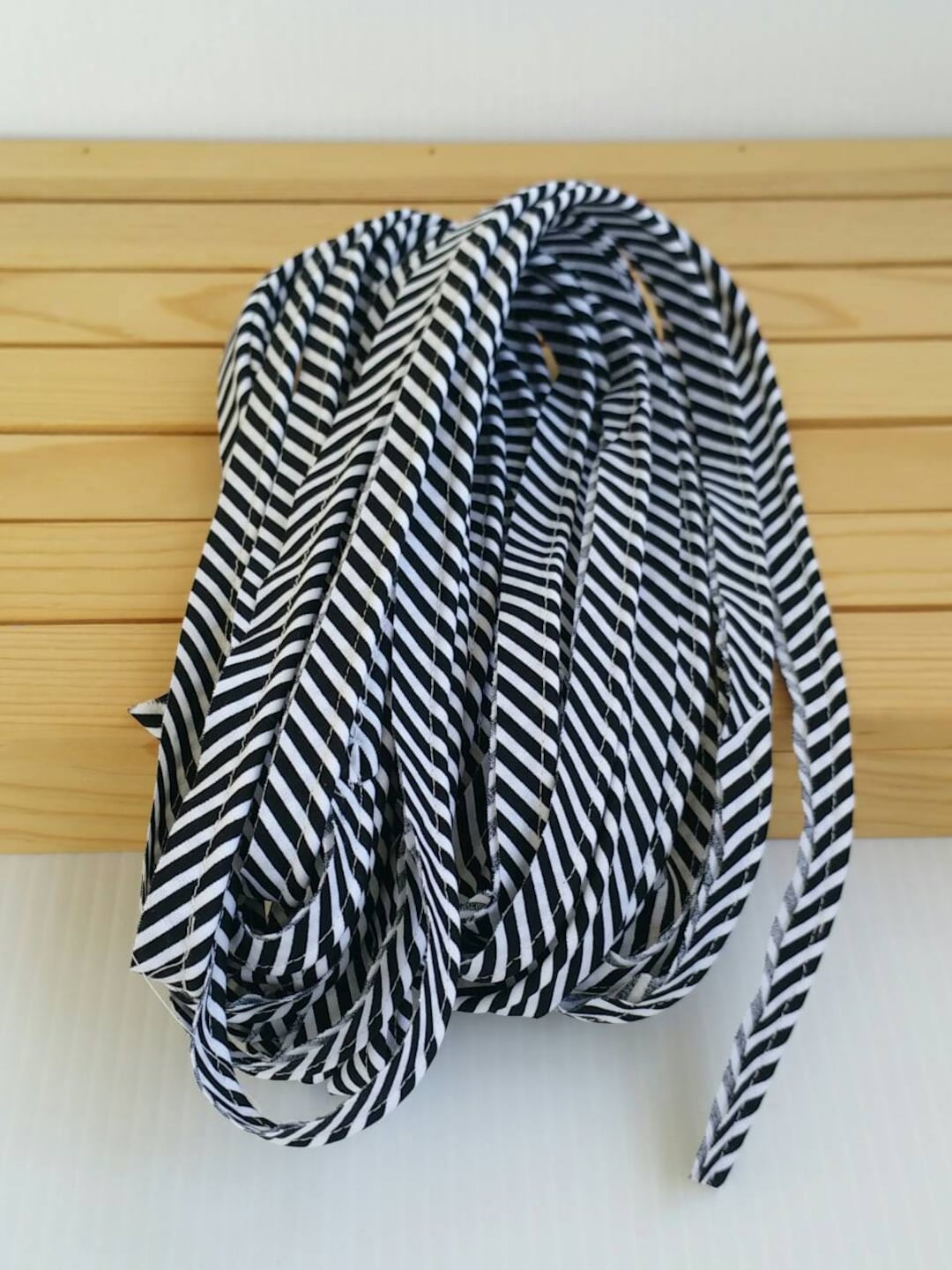 NEW Piping 3 Yards of Black White Stripe 1/2 Wide W/ 1/8 Cotton Cording