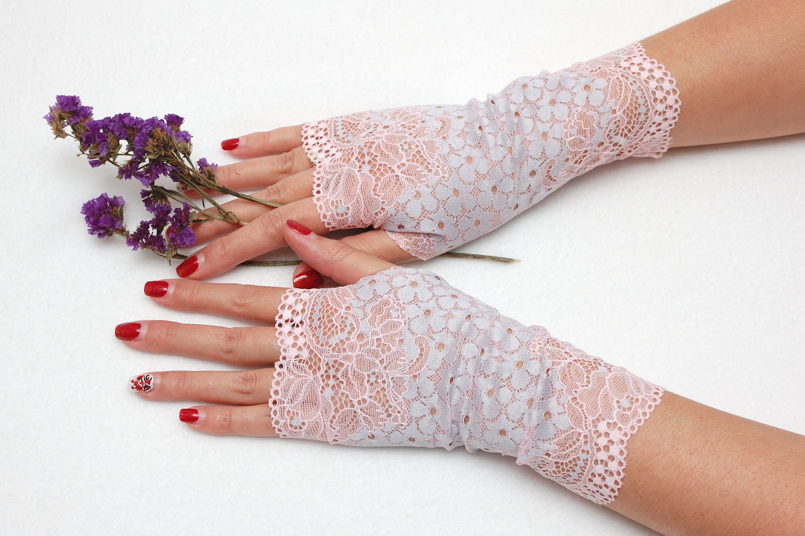 women gloves wanderlust lace gloves Fingerless gloves rose wedding gloves Romantic gloves Filigree gloves bridal gloves Elegant gloves