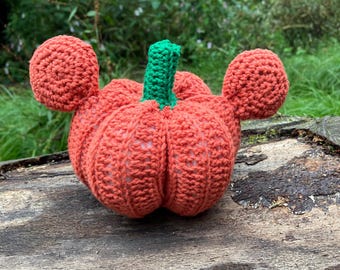 Michael Mouse Crochet Pumpkin Pattern – Cute Halloween Amigurumi, Disney-Inspired Fall Decor, Mickey Style Toy, Digital Crochet Pattern PDF