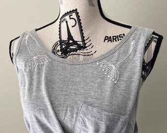 Löwenzahn Kragen Stickerei, Tank Ausschnitt Stickerei, botanische tragbare Kunst, handbesticktes Crop Top, Löwenzahndruck Festival Kleidung