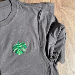 MONSTERA LEAF embroider tshirt / hand embroidered plant shirt custom / albo monstera deliciosa embroidery plant mom shirt / houseplant gift image 1