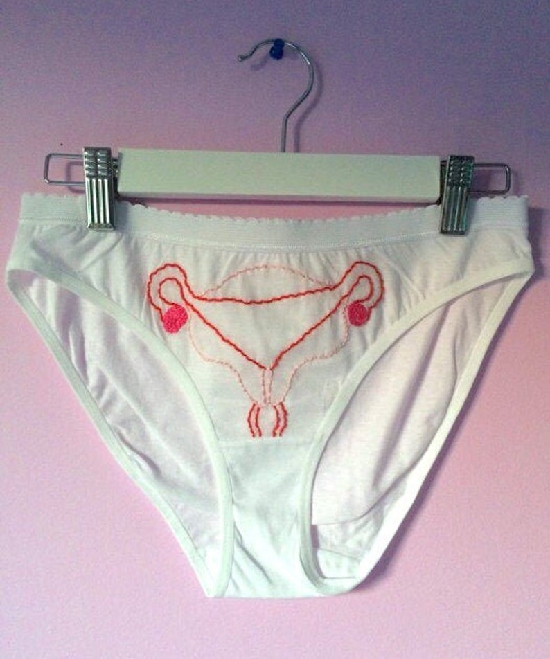 what is the bra soccer players wear