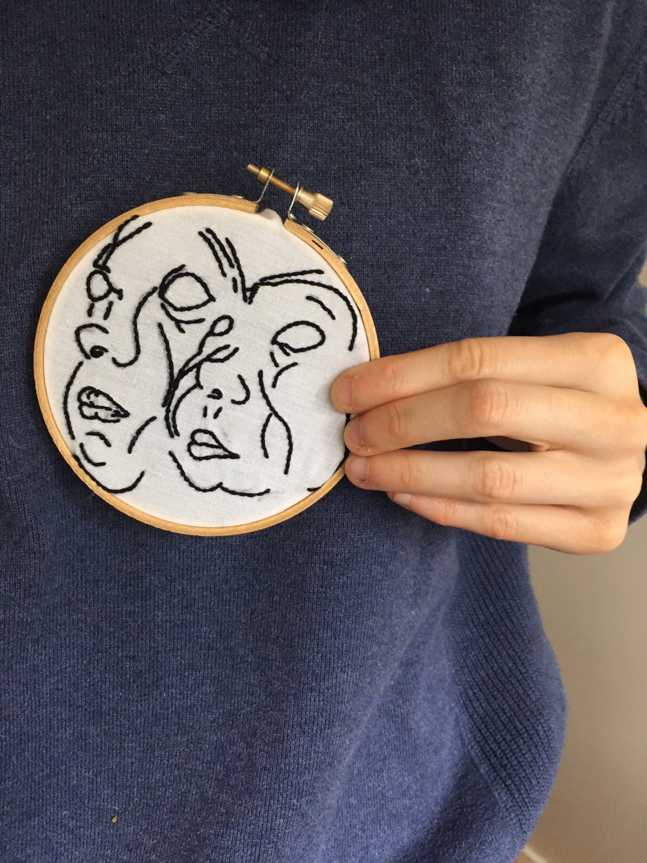 【CPGN STUDIO】Minimal face Art Line Embroidery Short Sleeve A1dbsmzbGeL._CLa|2140,2000|