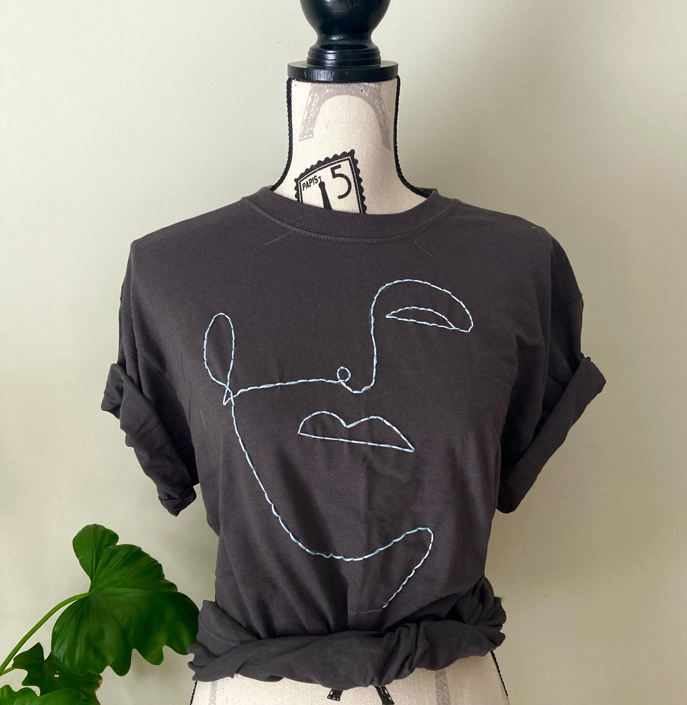 【CPGN STUDIO】Minimal face Art Line Embroidery Short Sleeve A1dbsmzbGeL._CLa|2140,2000|