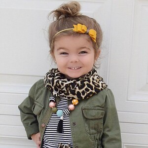 Curry Standard OR Super Felt Hair Bow / Fall Hair Bow / Baby Headbands / Toddler Hair Clips / Wool Felt Bows / Over-sized Bows