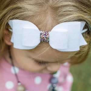 Snow · Standard OR Super Felt Hair Bow // Double Loop Bows // Baby Headbands // White Hair Bow // Wool Felt Bows // Toddler Hair Clip
