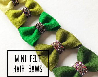 Mini lana fieltro pelo arco / mini arcos / diadema del bebé / clips de pelo del niño / recién nacido Photo Prop / lazo de pelo de la niña