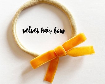 Mandarin · Sammetshårrosett / Enkel hårrosett / Bandrosett / Flickhårrosett / Babypannband / Klassisk sammetshårrosett / Present till flicka