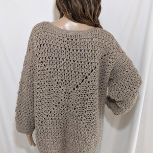Devin Square Crochet sweater DIGITAL PATTERN, Granny square sweater image 3