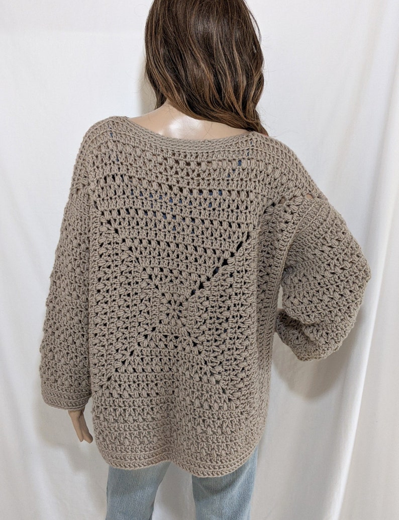 Devin Square Crochet sweater DIGITAL PATTERN, Granny square sweater image 3