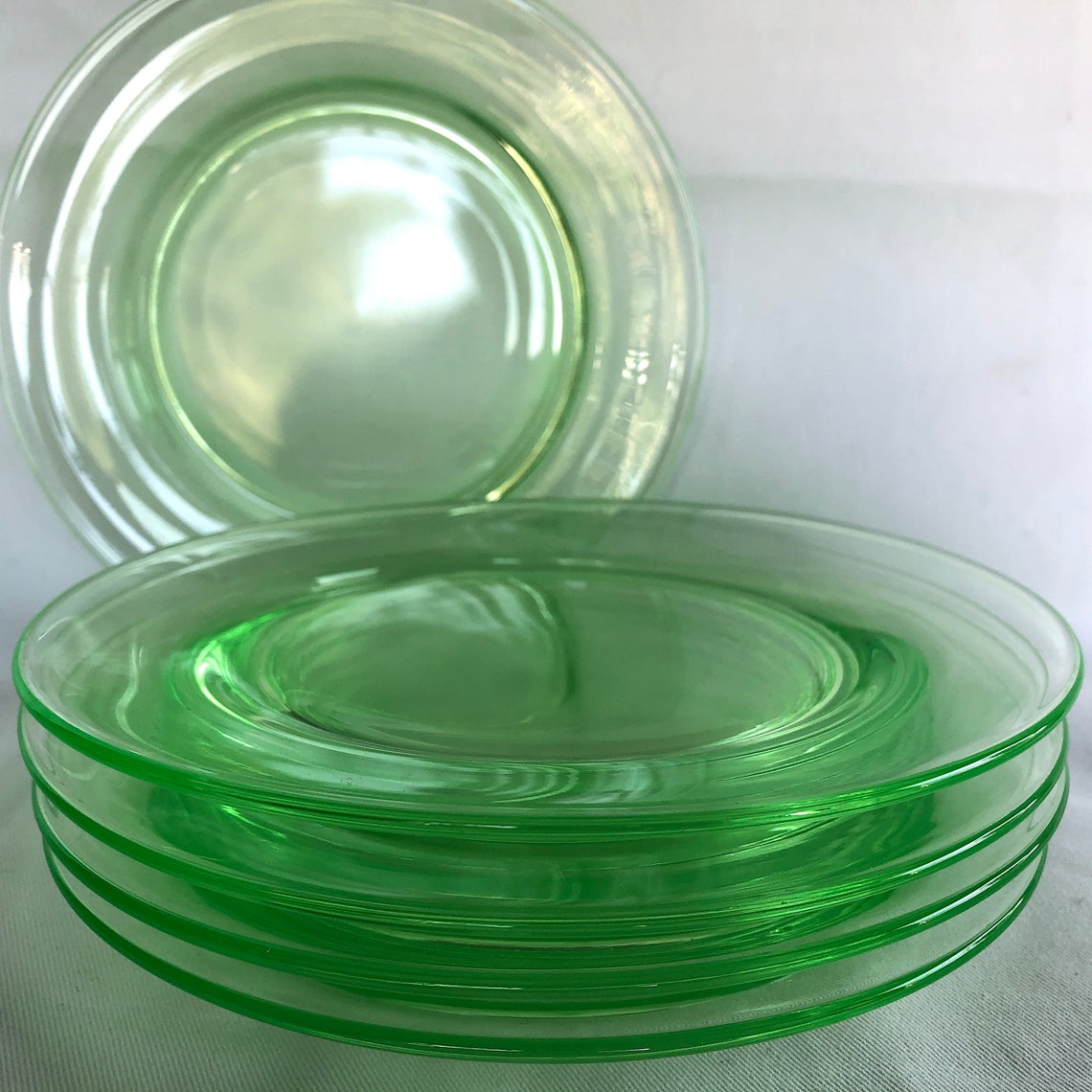 1930s URANIUM GLASS Plates Vintage Green Glass Plates Etsy