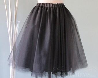 Black,Tulle Skirt,Tutu,Knee length,Wedding,Bridal,Bridesmaid,Bachelorette,Cocktail,Evening wear,Flared skirt,Satin Waistband,Cute,layered