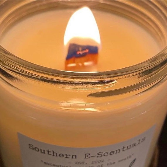 Woodsman 100% All-Natural Soy Candle with Crackling Wood Wick – Gunslinger  Candle Company LLC
