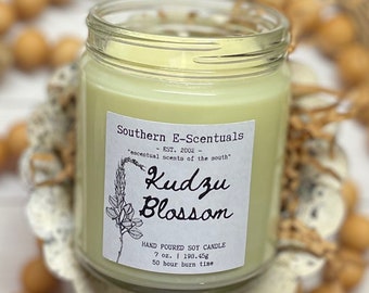 Kudzu Blossom wooden wick, Scented Soy Candle, Mason Jar Candle, Rustic Home Decor, Aromatherapy, Purple Candle, Mason Jar, Southern Gift