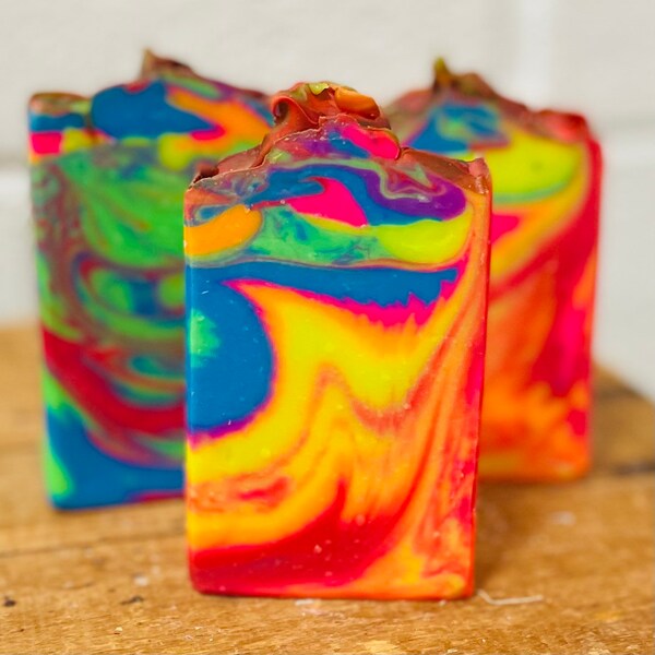 Woodstock Daze Patchouli Soap, Dirty Hippie Soap, Tie Dye Soap, 1969 Woodstock, Boho, Free Spirit, Peace Love and Harmony