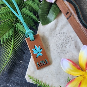 Handmade Leather Luggage Tag: Seashell Wedding Favors