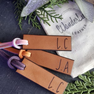 Initial Leather Luggage Tag: Personalized Wedding Favors