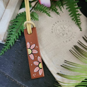 Daisy Tag. Daisy Flower Luggage Tag. Flower Tag. Mini Flower Tags. Flower Luggage Tag.