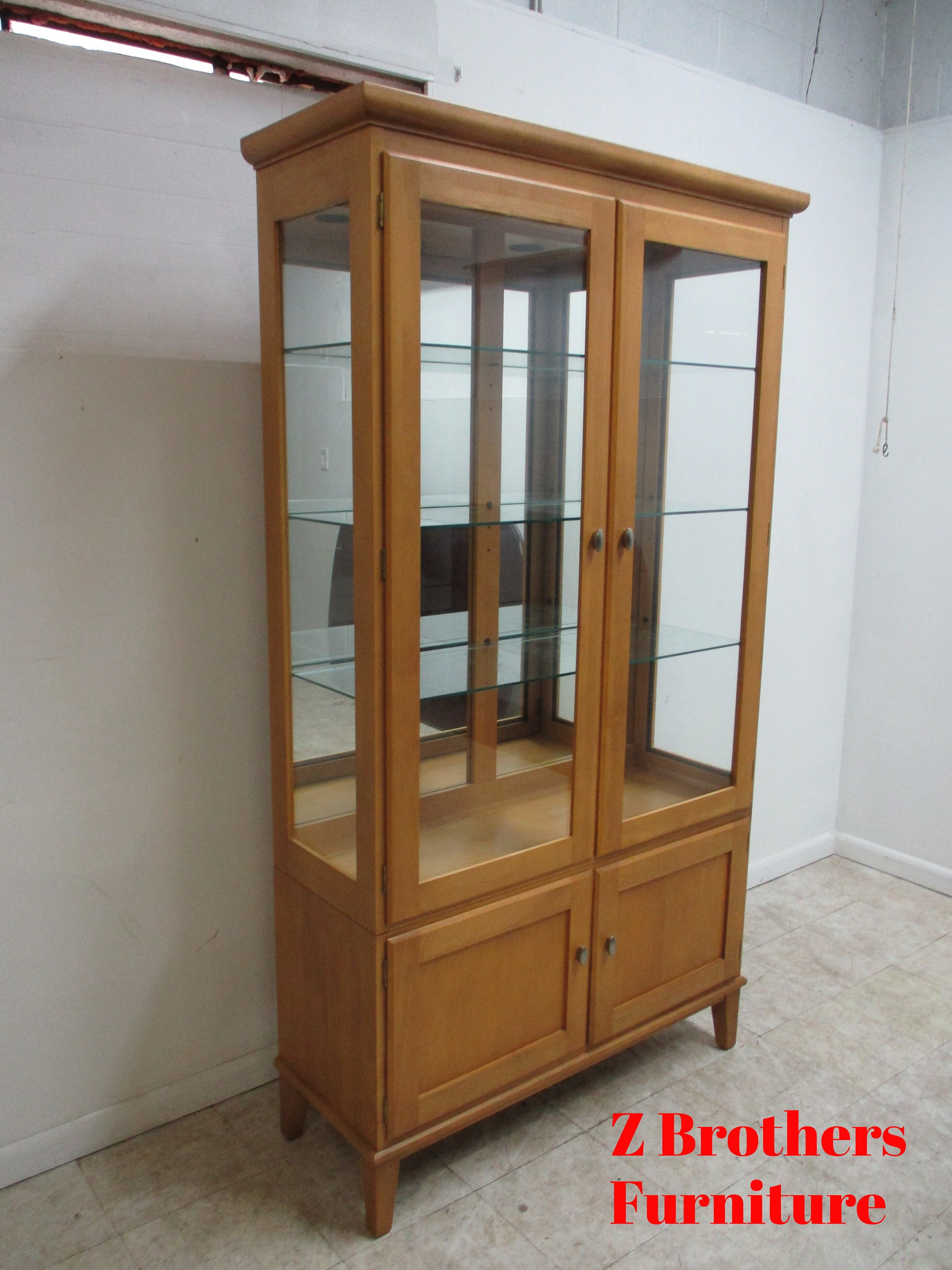 Ethan allen lighted curio cheap cabinet