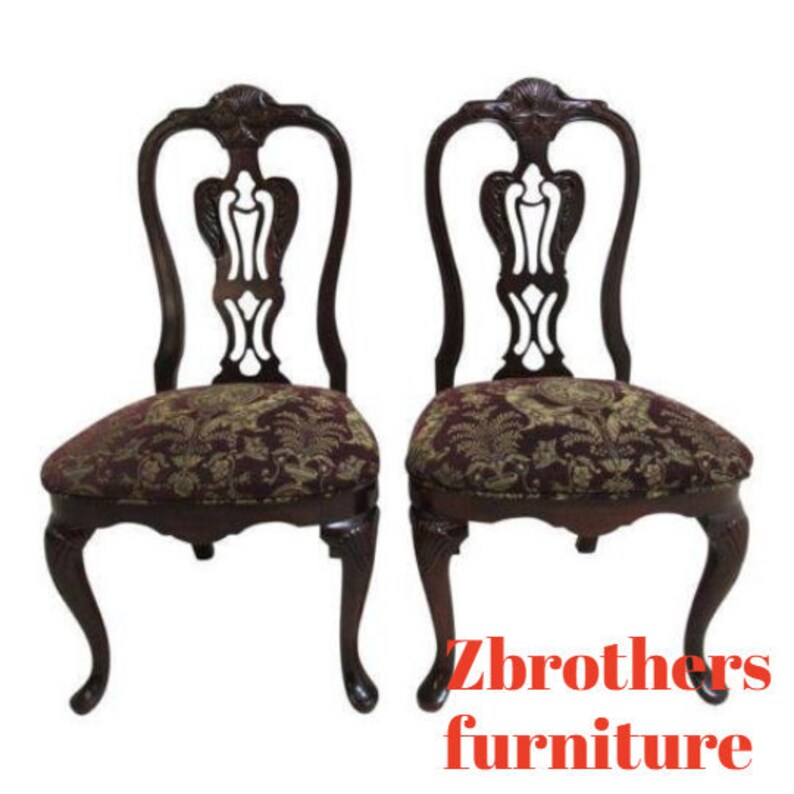 Pair Of Thomasville Solid Mahogany Chippendale Dining Room Carved Side Chairs D