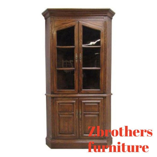 Ethan Allen Royal Charter Oak Jacobean Corner Cabinet Hutch
